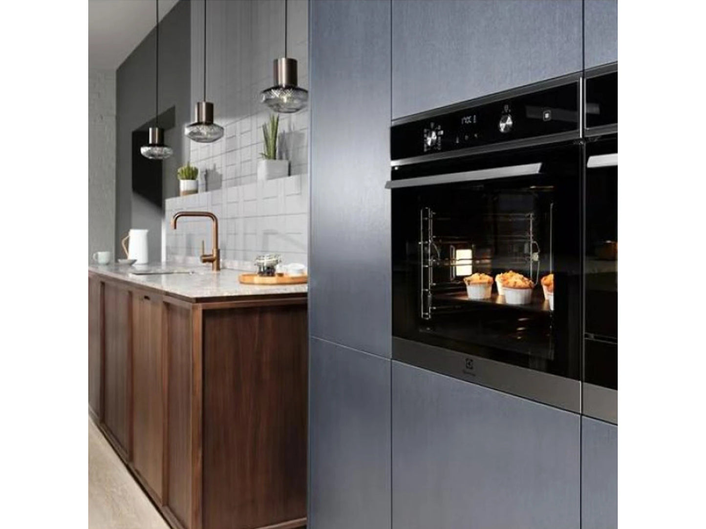 ELECTROLUX EOD5H70BZ